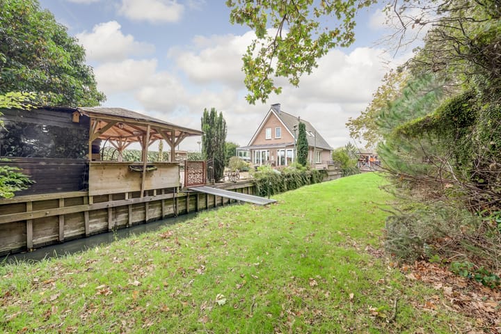 Photo 54 of Meeldijk 15