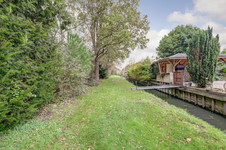 Photo 56 of Meeldijk 15