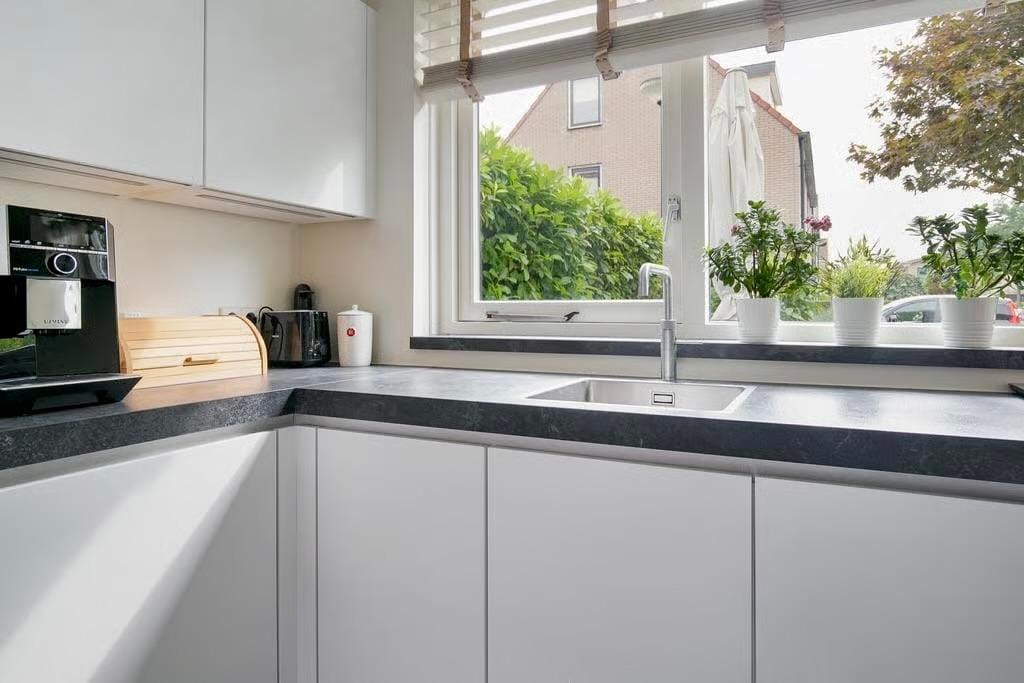 Foto 14 van Adri Piecklaan 27