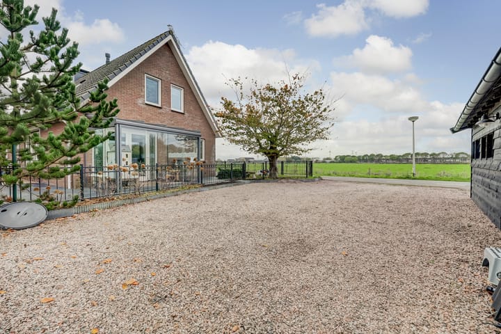 Photo 57 of Meeldijk 15