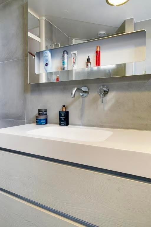 Foto 19 van Adri Piecklaan 27