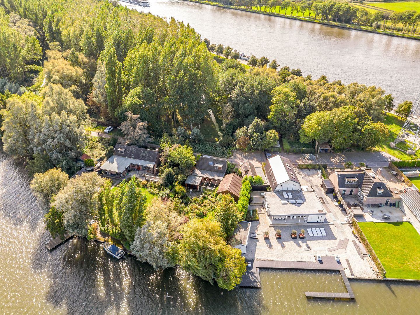 Foto 19 van Overdiemerweg 25