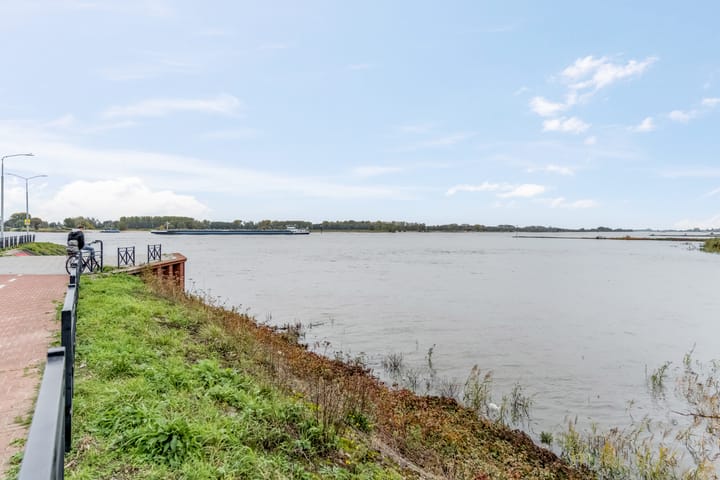 Foto 57 van Nieuwe Tielseweg 53