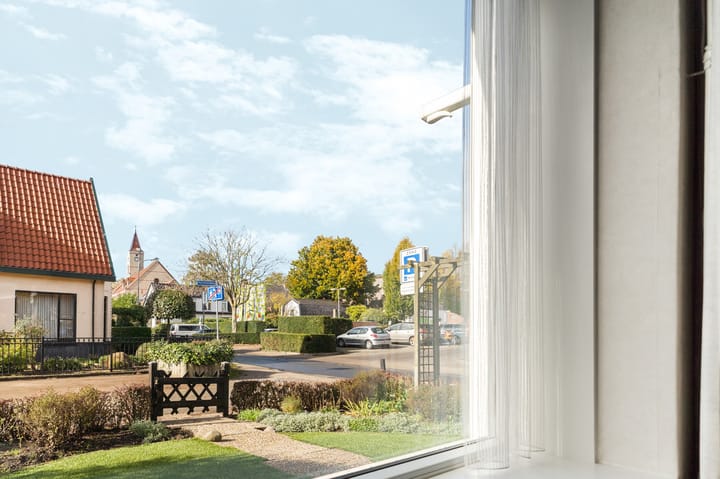 Foto 6 van Heuveloordweg 2