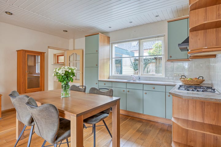 Photo 3 of Raadhuislaan 4