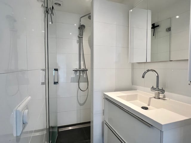 Foto 14 van Oude Loosdrechtseweg 143