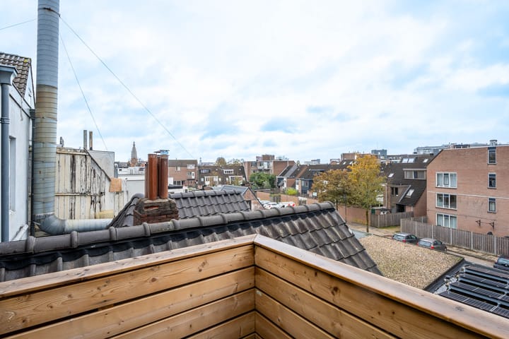 Foto 15 van Nieuwe Haagdijk 65-B