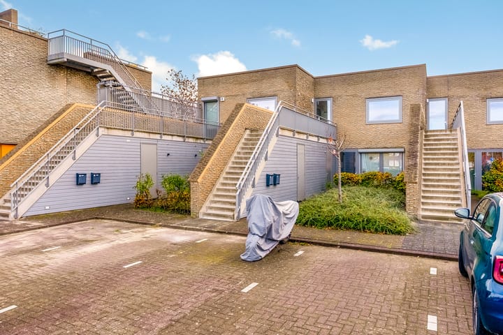 Photo 4 of Thorstraat 13