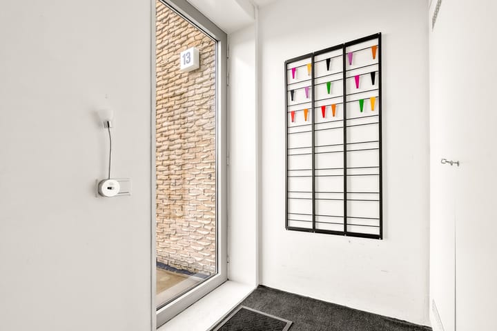 Photo 9 of Thorstraat 13