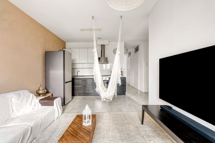 Photo 15 of Thorstraat 13