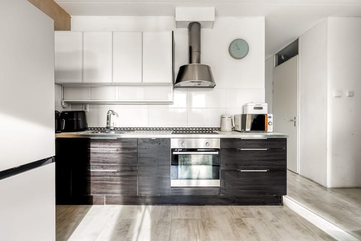 Photo 18 of Thorstraat 13