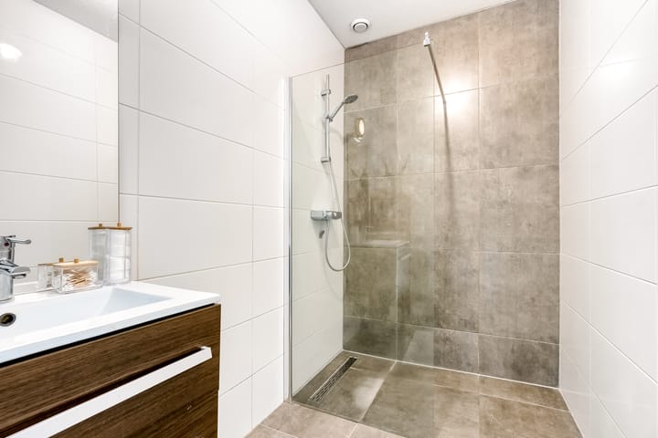 Photo 29 of Thorstraat 13