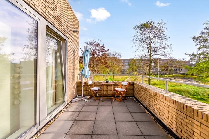 Photo 35 of Thorstraat 13