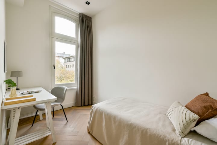 Foto 15 van Czaar Peterstraat 23-B