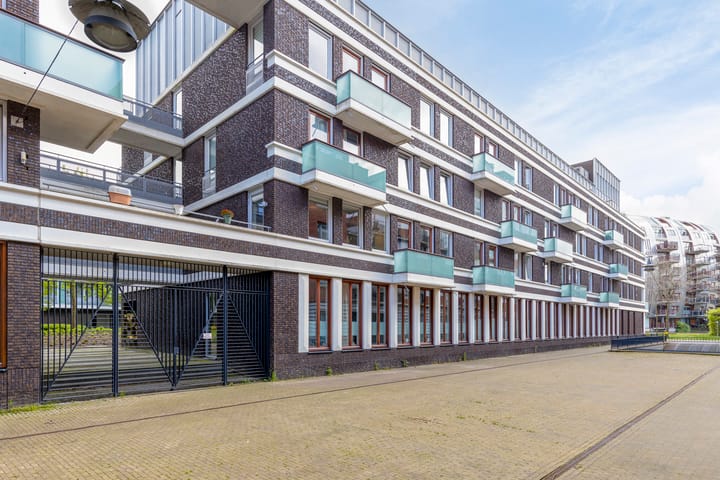 Photo 15 of Statenlaan 383