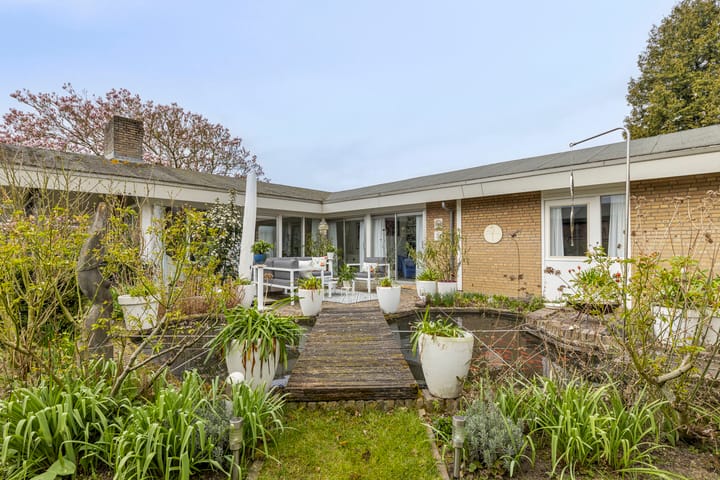 Photo 27 of Amstelstraat 20