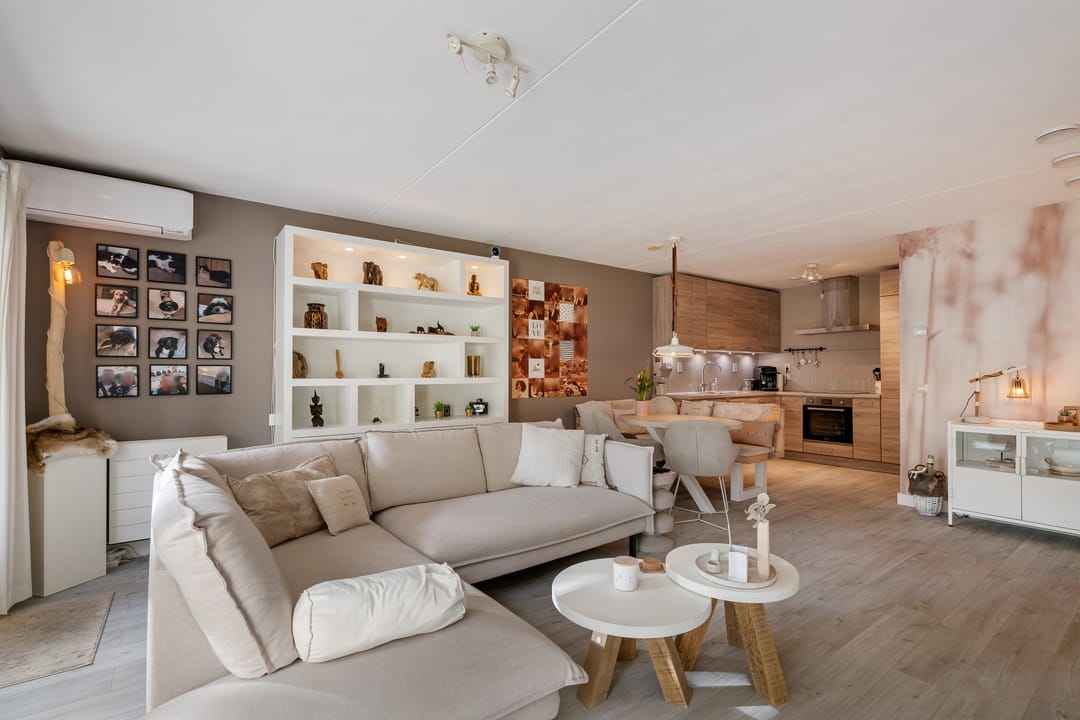 Foto 1 van Mattenbiesstraat 64