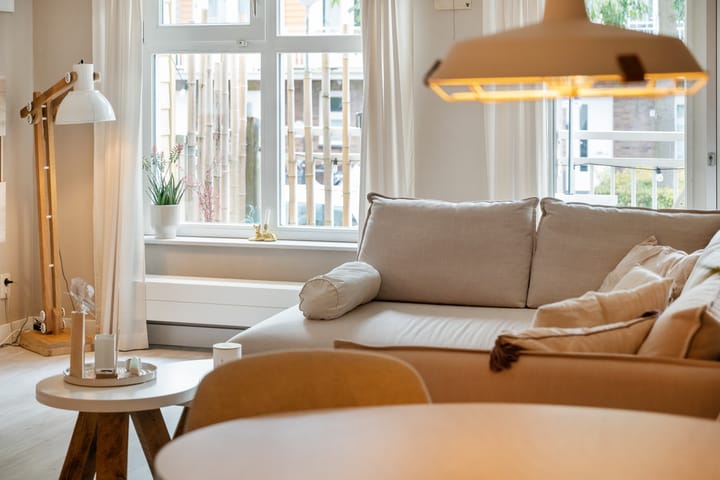 Photo 8 of Mattenbiesstraat 64