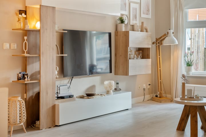 Photo 9 of Mattenbiesstraat 64