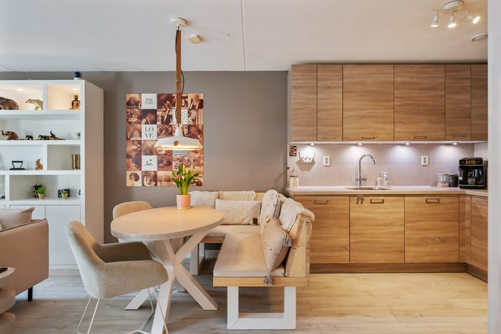 Photo 13 of Mattenbiesstraat 64