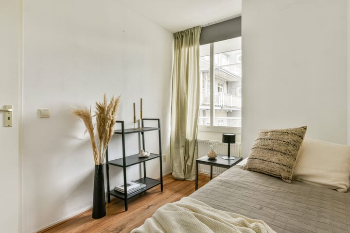 Foto 17 van Eerste Van der Helststraat 1-A17