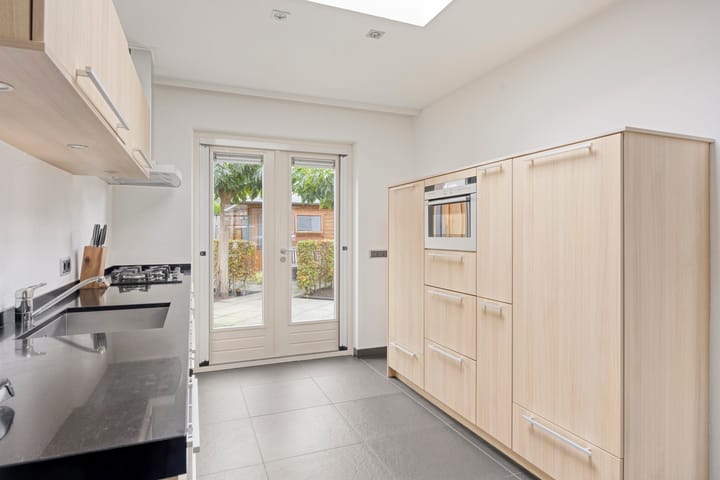 Foto 15 van Thorbeckestraat 109