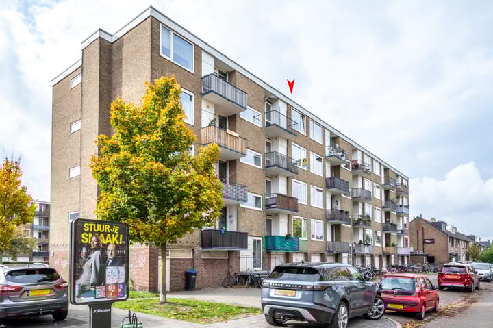 Foto 1 van Maanstraat 9