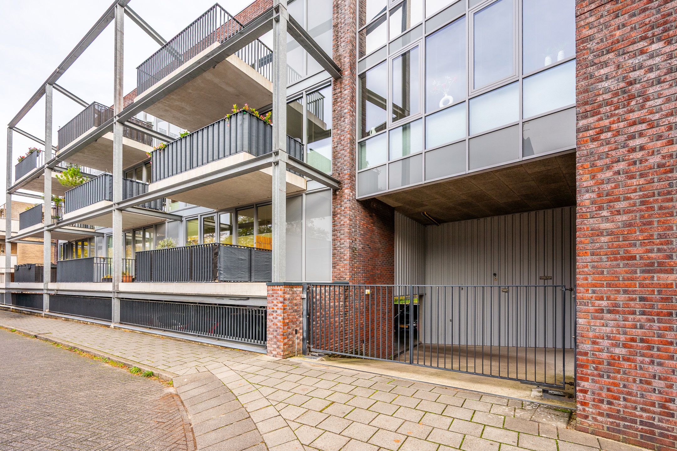 Foto 27 van de Lei 84-A