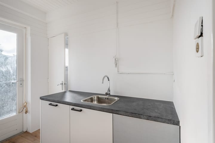 Foto 11 van Delftseveerweg 39-C