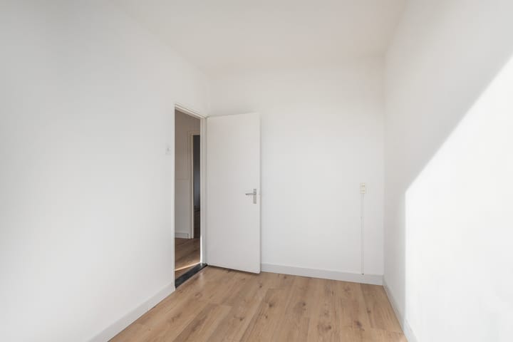 Foto 16 van Delftseveerweg 39-C