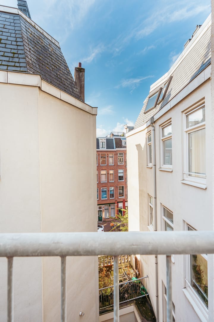 Photo 25 of Joan Melchior Kemperstraat 89-3