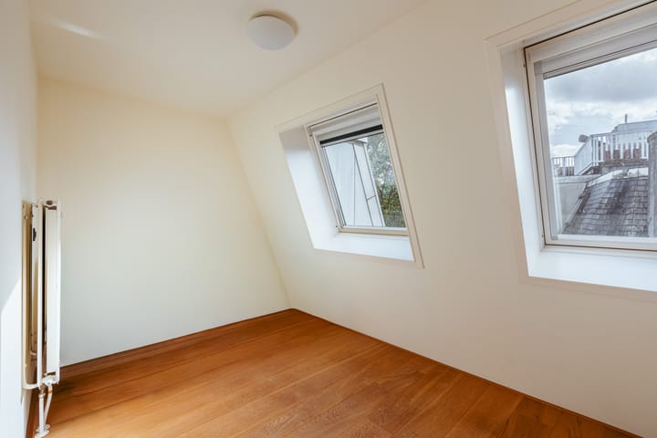 Photo 52 of Joan Melchior Kemperstraat 89-3