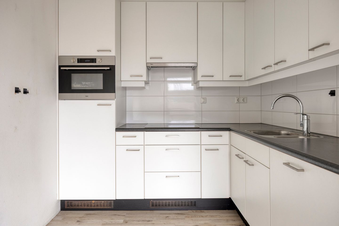 Photo 20 of Topaasstraat 117