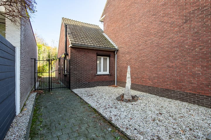 Foto 22 van Heerlenerweg 18