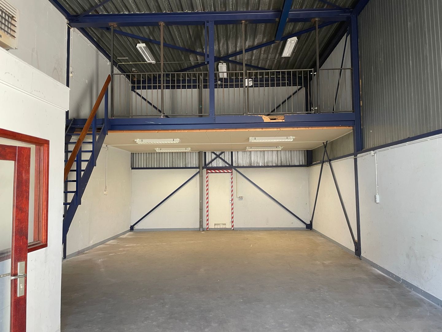 Bekijk foto 3 van Stormsweg 4