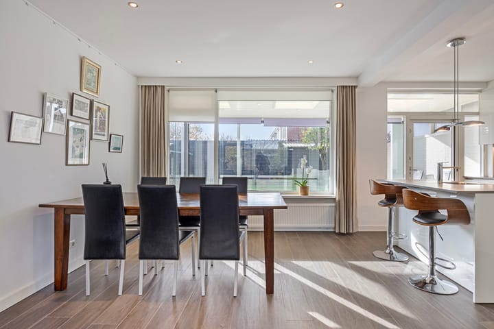 Foto 4 van Mgr de Haasstraat 70