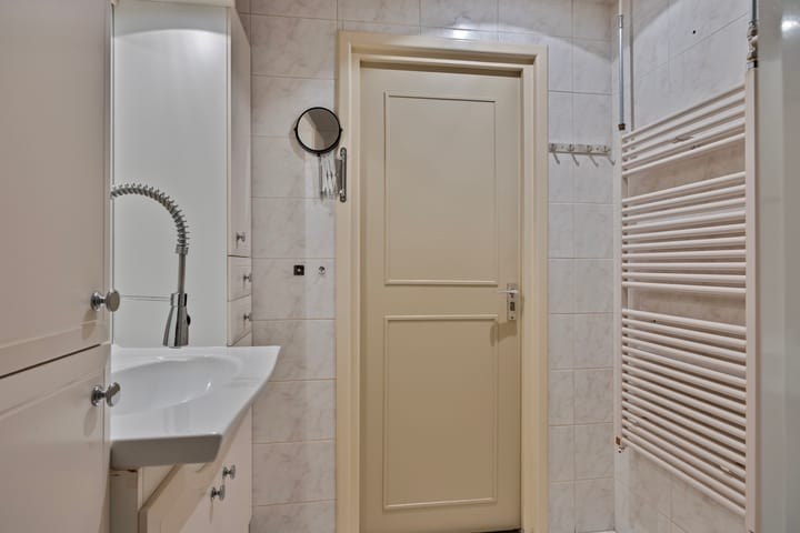 Foto 32 van Mgr de Haasstraat 70