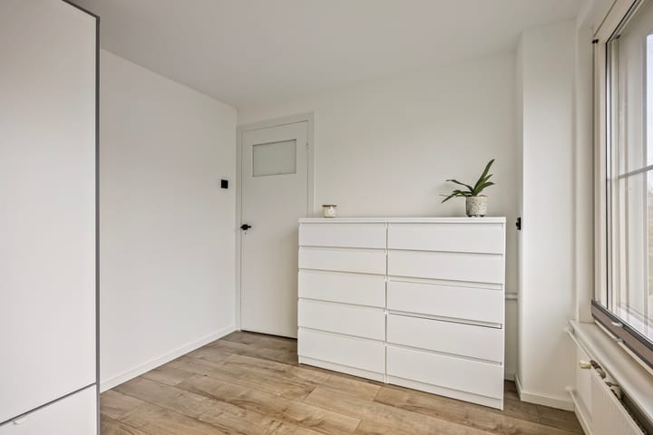 Foto 21 van Dr. J. van Beurdenstraat 7