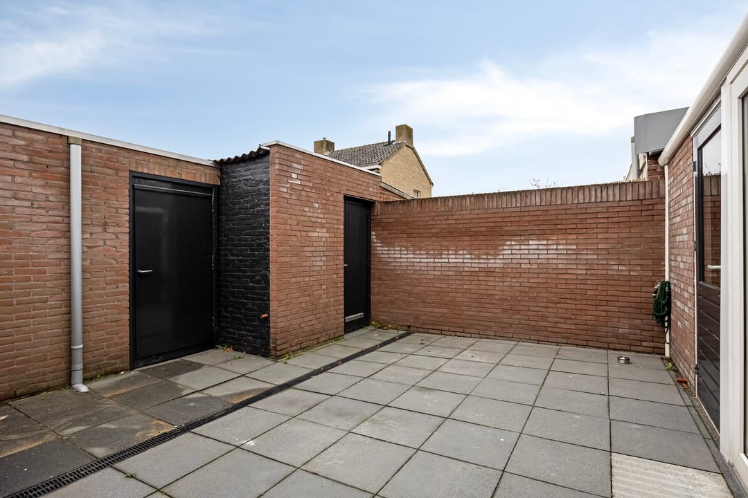 Foto 23 van Dr. J. van Beurdenstraat 7