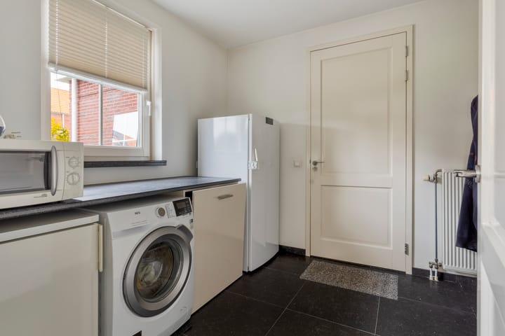 Photo 12 of Klaverstraat 10