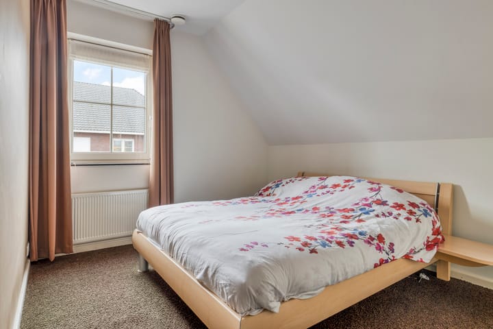 Photo 21 of Klaverstraat 10