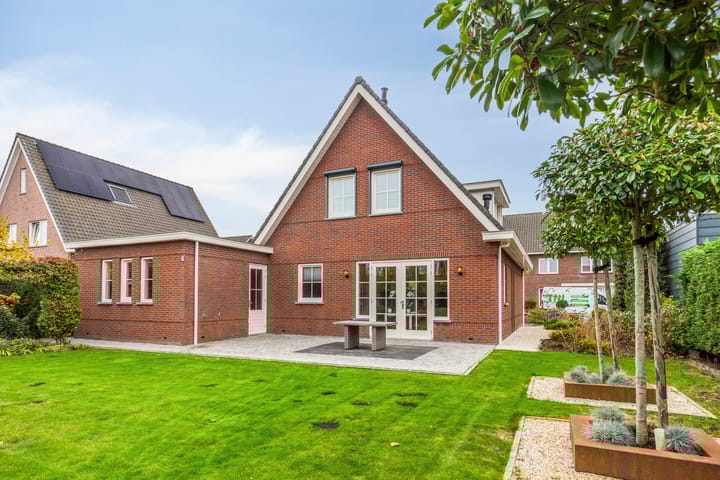 Photo 26 of Klaverstraat 10