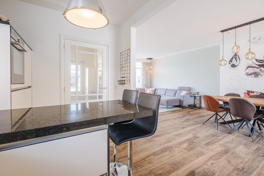 Foto 16 van Volderstraat 8