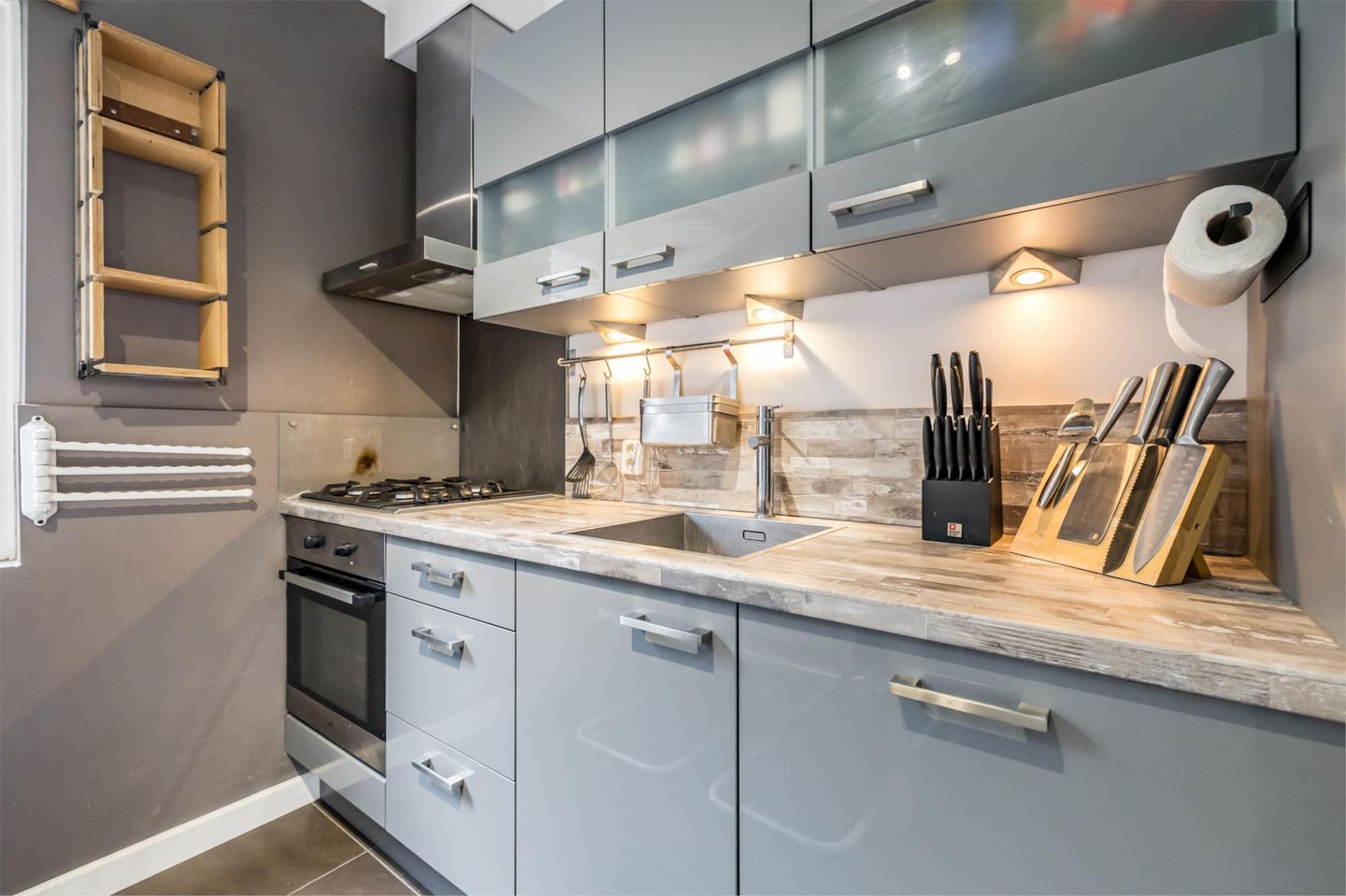 Photo 10 of Knetemannstraat 15