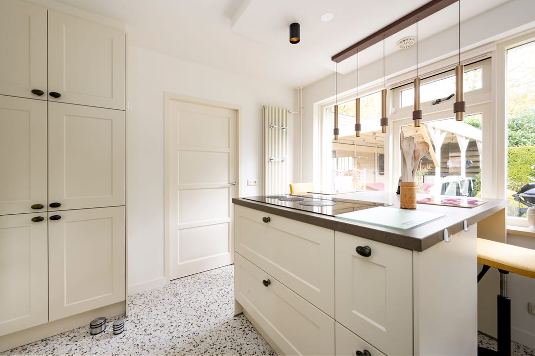 Foto 11 van Rhiender Es 26