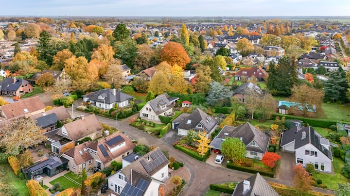 Photo 31 of Rhiender Es 26