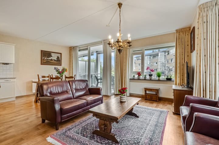 Photo 2 of Frankenstraat 26