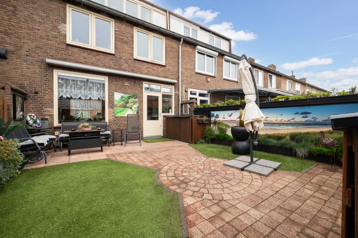 Foto 15 van Marijkestraat 12