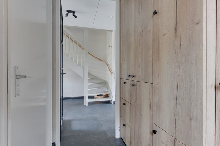 Foto 8 van Boterbloem 23