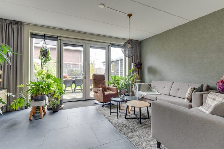 Foto 9 van Boterbloem 23